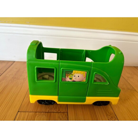 Fisher Price Incomplete Little People Friendly Passengers Train Green - Picture 3 of 5